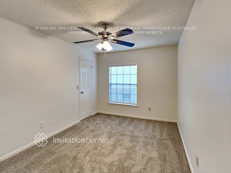 Building Photo - 23027 Benbury Dr