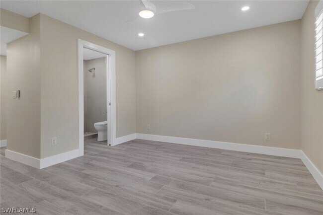 Building Photo - 2500 Gulf Shore Blvd N