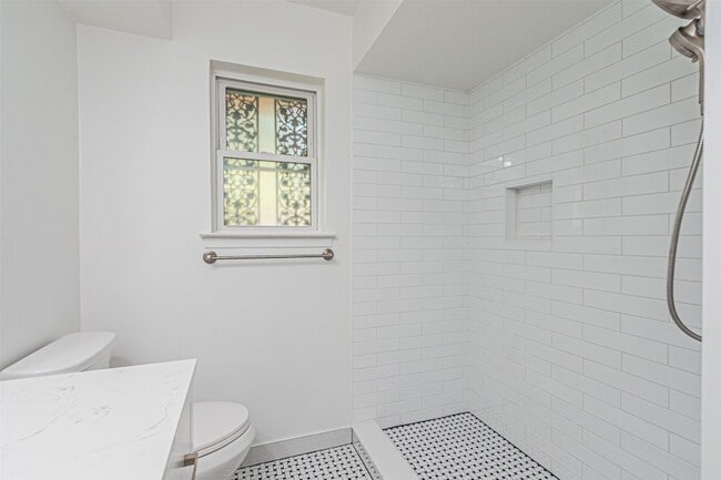 Building Photo - 9133 Villa Park Cir