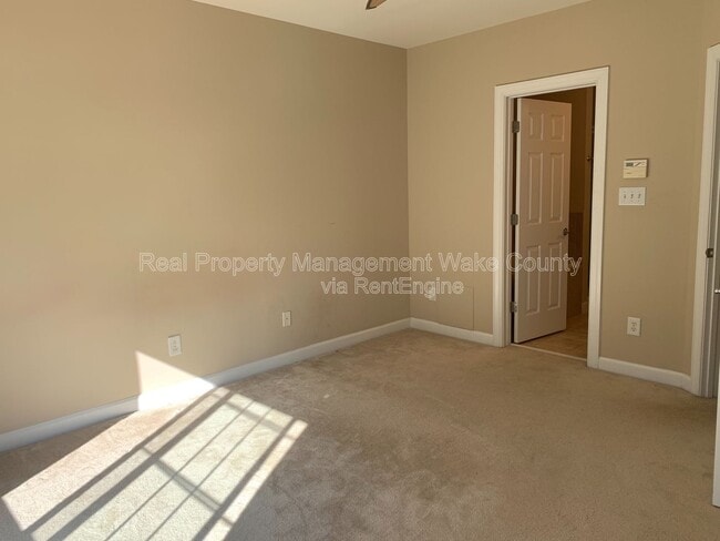 Building Photo - 1230 Capability Dr