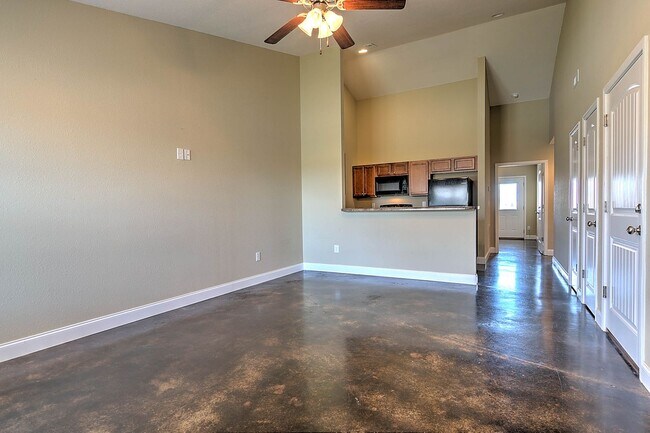 Building Photo - 15 Sutter Pl