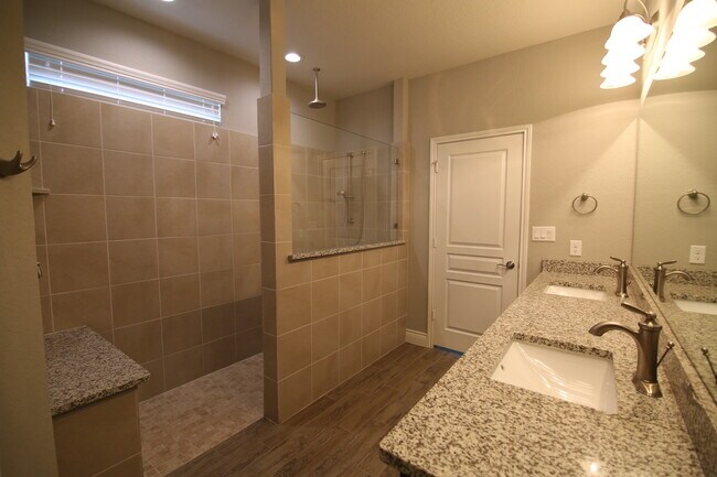 Building Photo - 7623 Paraiso Crest