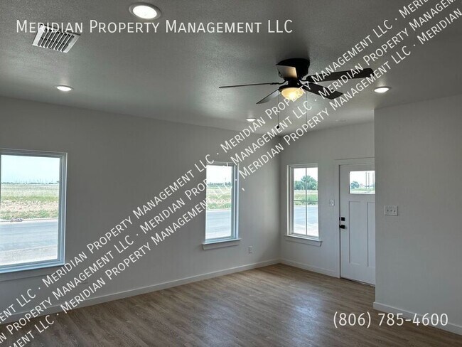 Building Photo - 5802 Urbana Pl