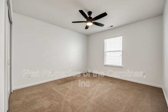 Building Photo - 16619 Broadwing Pl