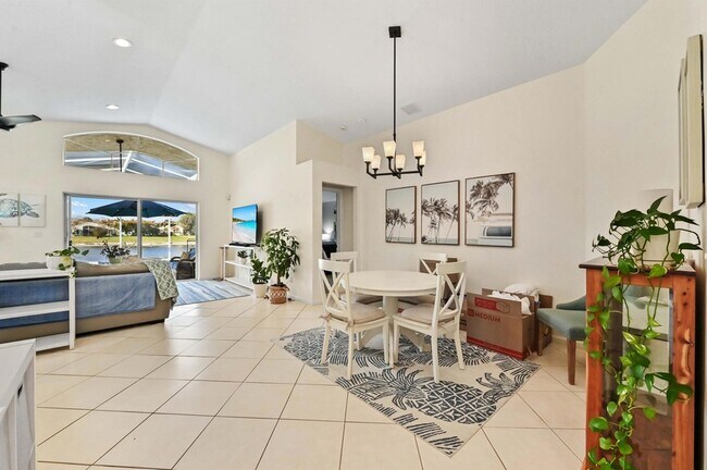 Building Photo - 865 SE Westminster Pl