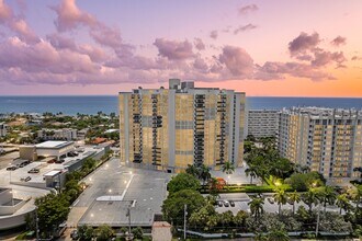 Building Photo - 2841 N Ocean Blvd