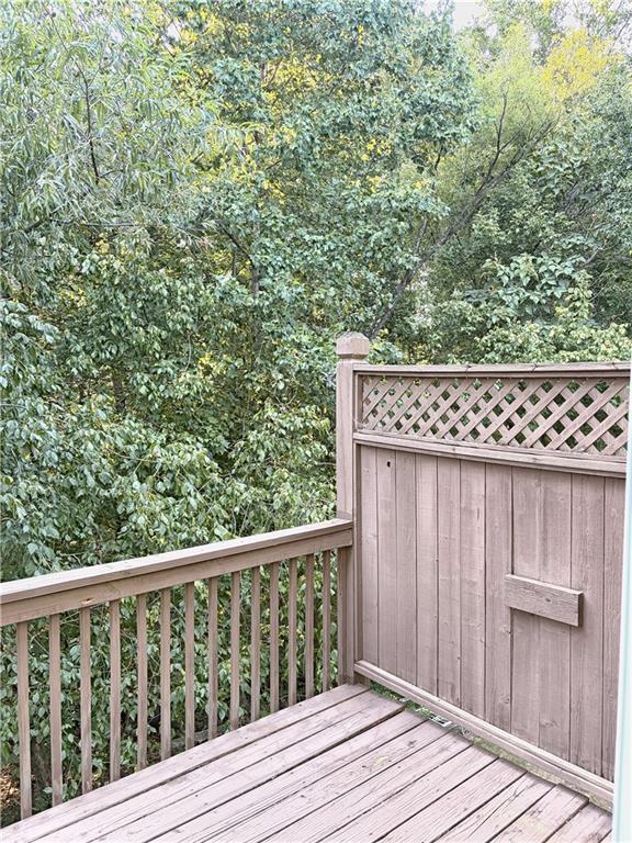 Building Photo - 1370 Thornborough Dr