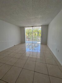 Building Photo - 496 NW 165th St