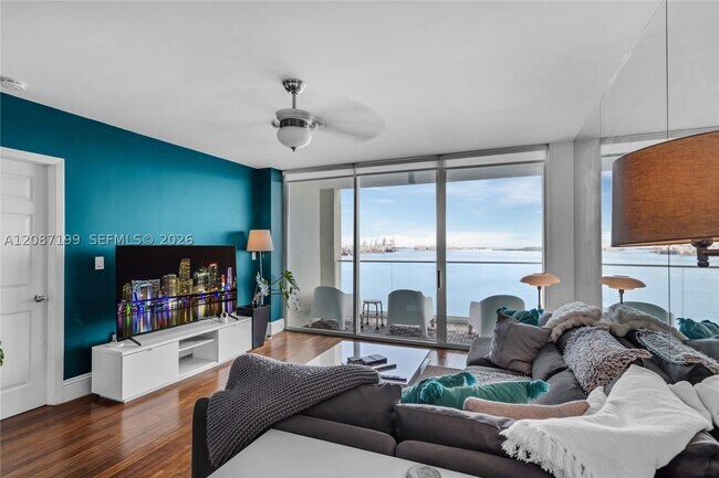 Building Photo - 800 Claughton Island Dr