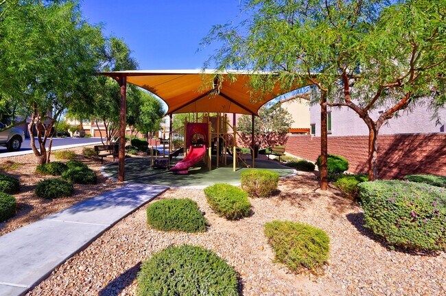 Building Photo - 7680 Lots Hills Dr