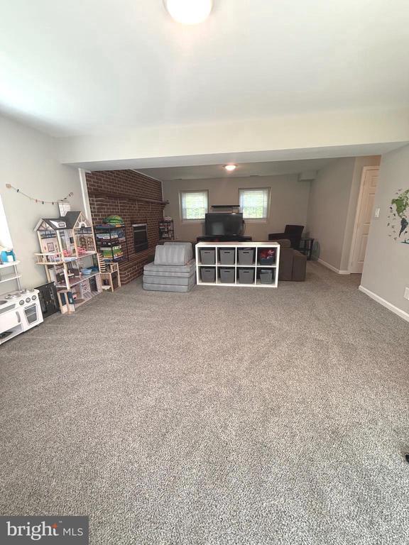 Building Photo - 2308 Harpoon Dr