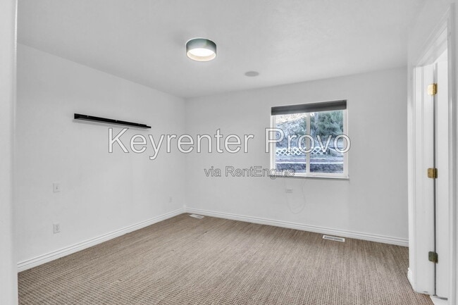 Building Photo - 1559 Oak Cliff Dr