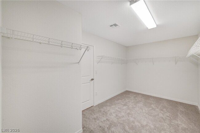 Building Photo - 677 Soaring Wings Ave