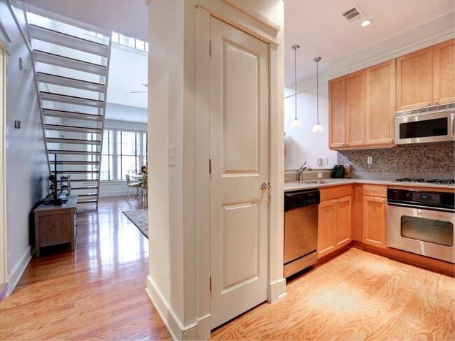 Building Photo - 273 12th St NE