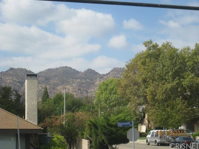 View - 10030 Owensmouth Ave