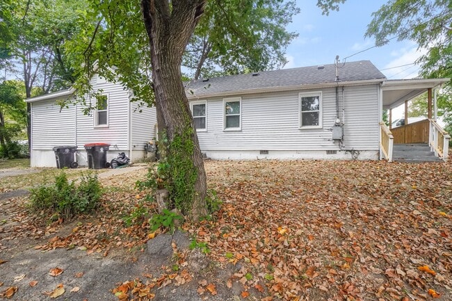 Building Photo - 1614 Arling Ave