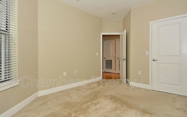 Building Photo - 1800 Wilson Blvd