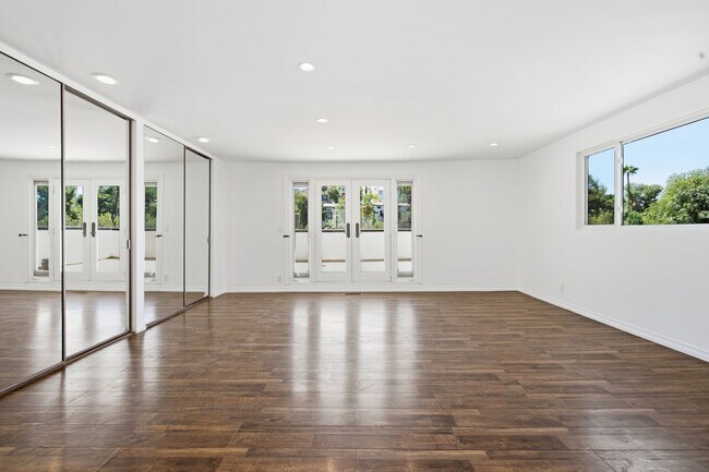Building Photo - 5244 Baza Ave