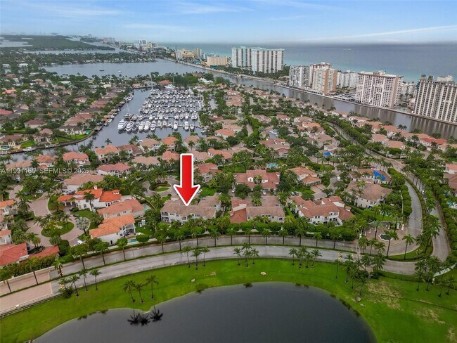 Building Photo - 896 Spinnaker Dr