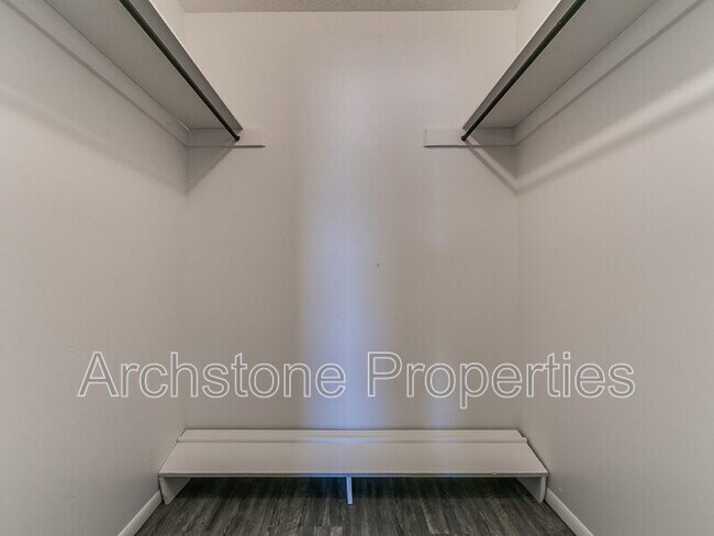 Building Photo - 4508 NW 26th St