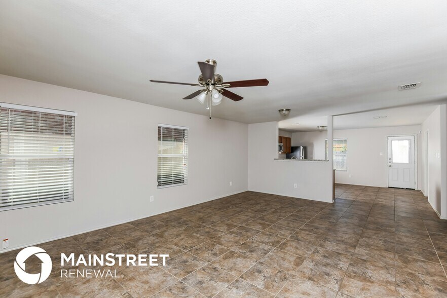 Building Photo - 8106 Stowe Springs Ln
