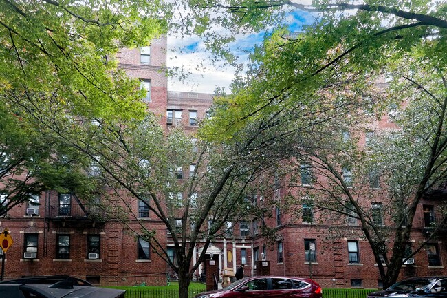Building Photo - 1212 Newkirk Ave