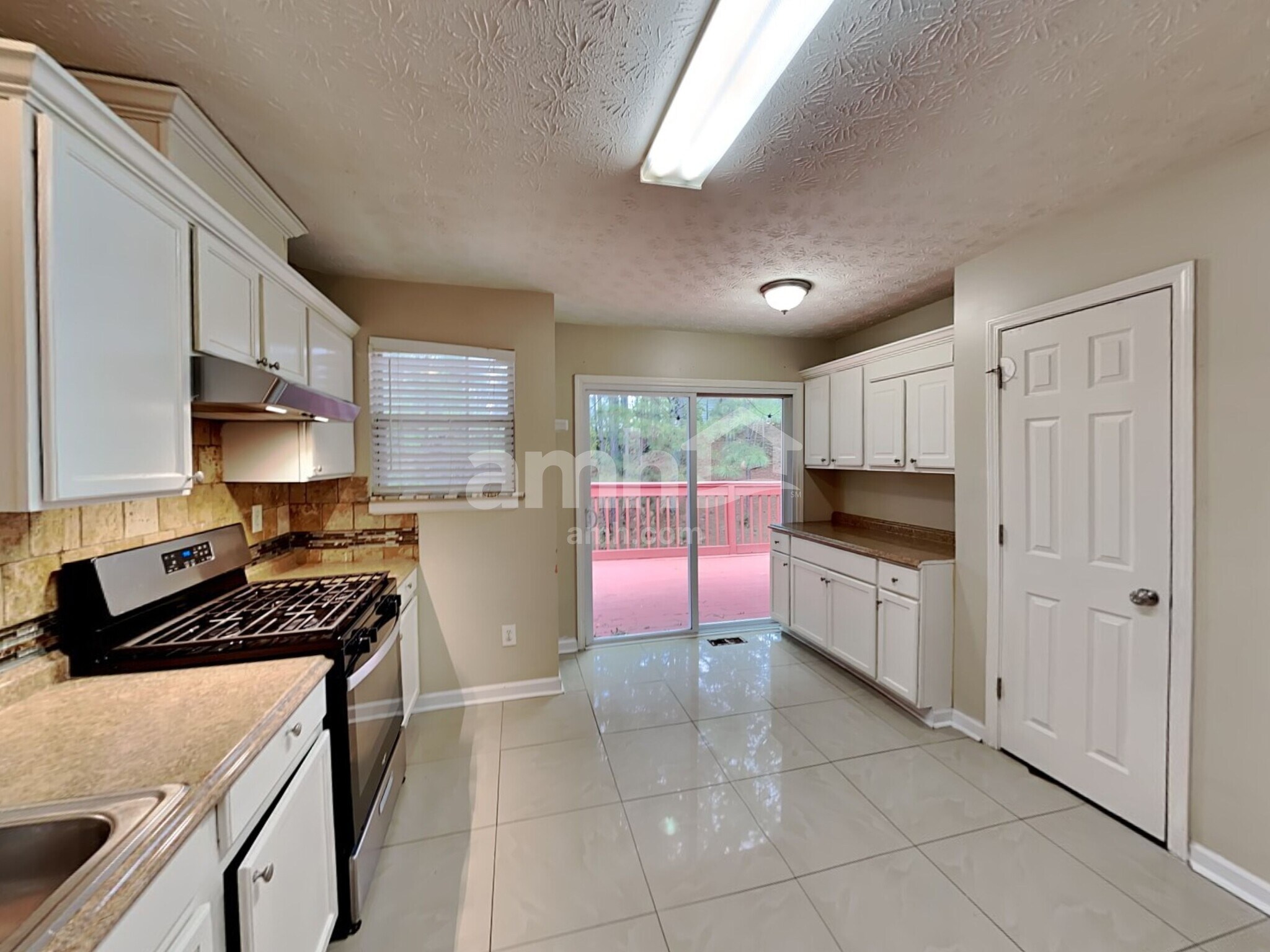 Building Photo - 2279 Halcyon Way