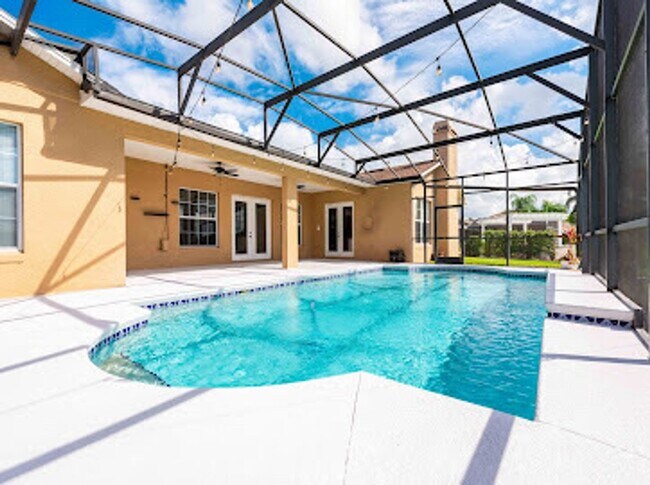 Building Photo - St. Cloud 4 Bedroom, 4 Bathroom Pool Home with Lake View