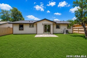 Building Photo - 504 Willow Dr