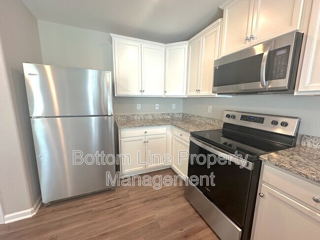 Building Photo - 8109 Derby Wood Ln