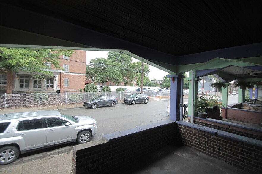 Building Photo - 124 S Trenton Ave