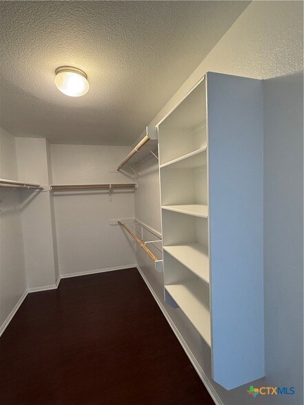 Building Photo - 502 Constellation Dr