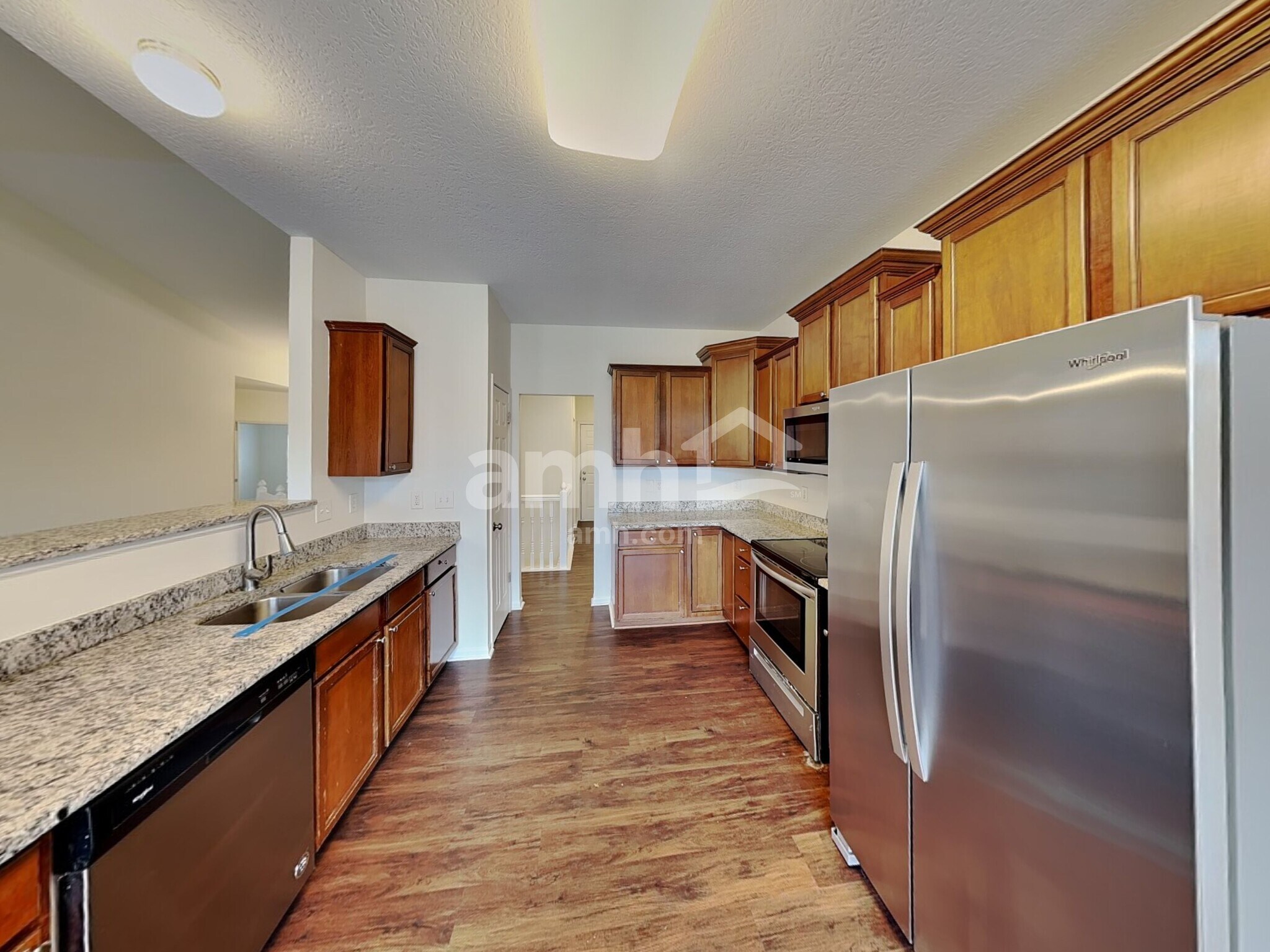 Building Photo - 210 Cherry Tree Ln