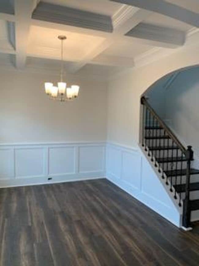 Building Photo - Available Rental located in desirable area of Scotts Hill in Scotts Hill Village