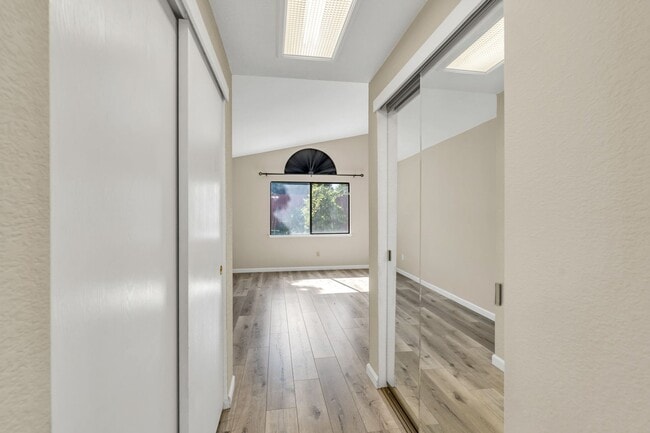 Building Photo - Charming 3BR House in Antelope