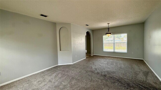 Building Photo - 526 Maricopa Dr
