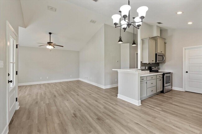 Building Photo - 232 Tafflinger Rd