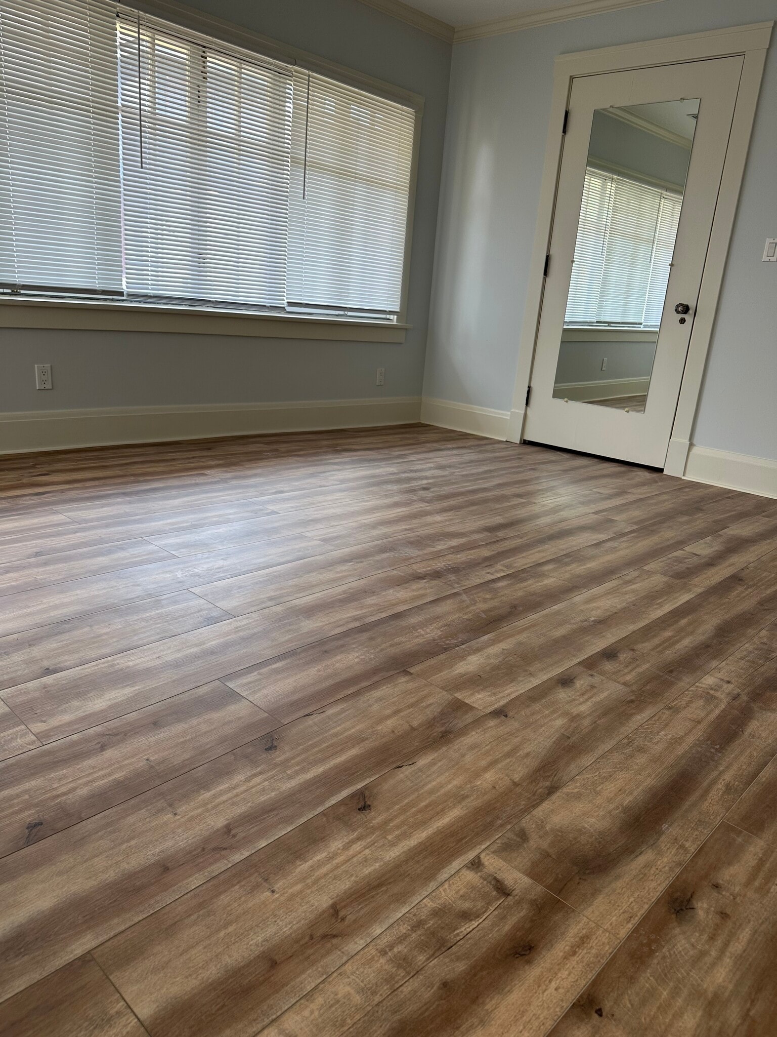 Bedroom 2 - 1110 N Maplewood Ave