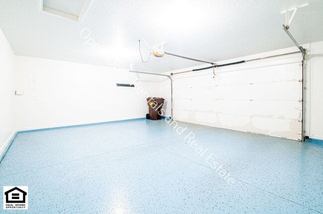 Building Photo - 12595 Shearwater Run
