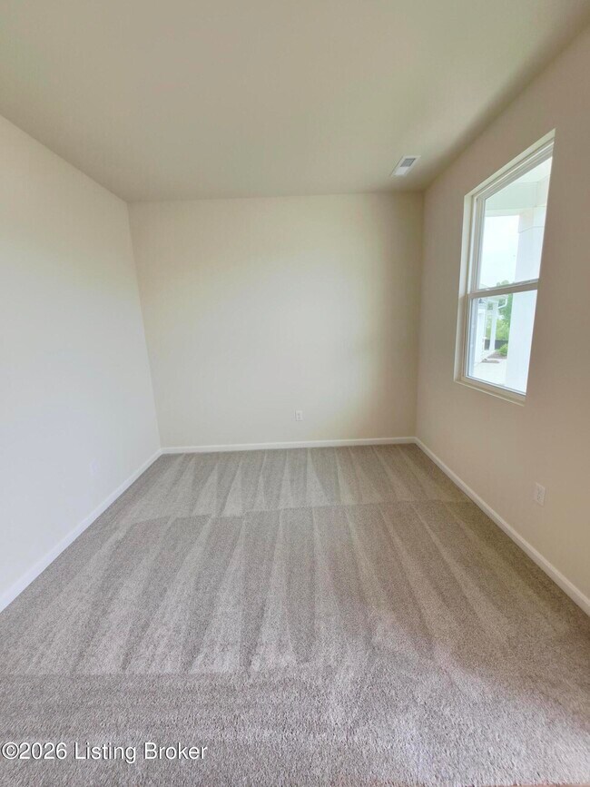 Building Photo - 8302 Fairmount Rd