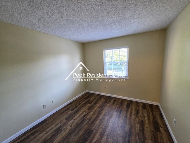 Building Photo - 6691 Greenback Ln