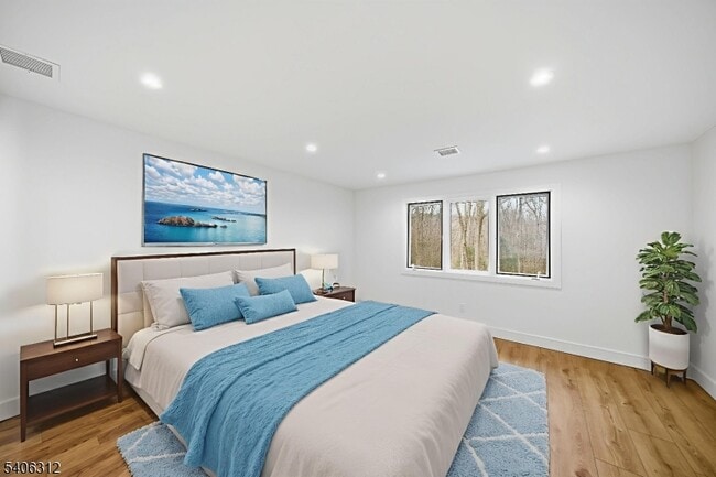 Building Photo - 12 McCaffrey Ln