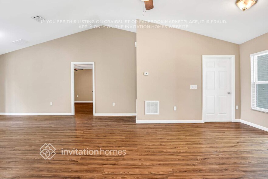Building Photo - 327 Blue Bayou Dr