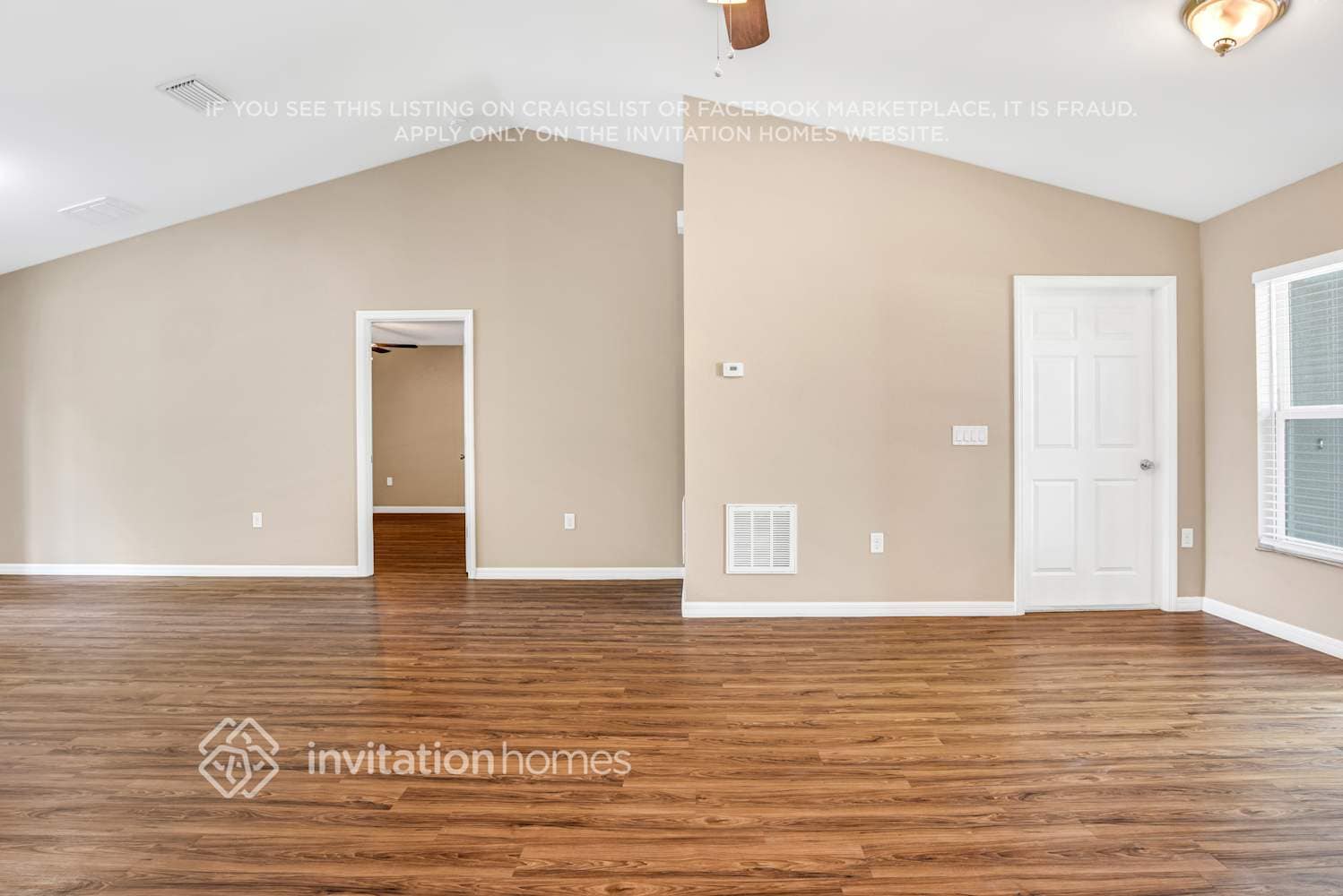 Building Photo - 327 Blue Bayou Dr