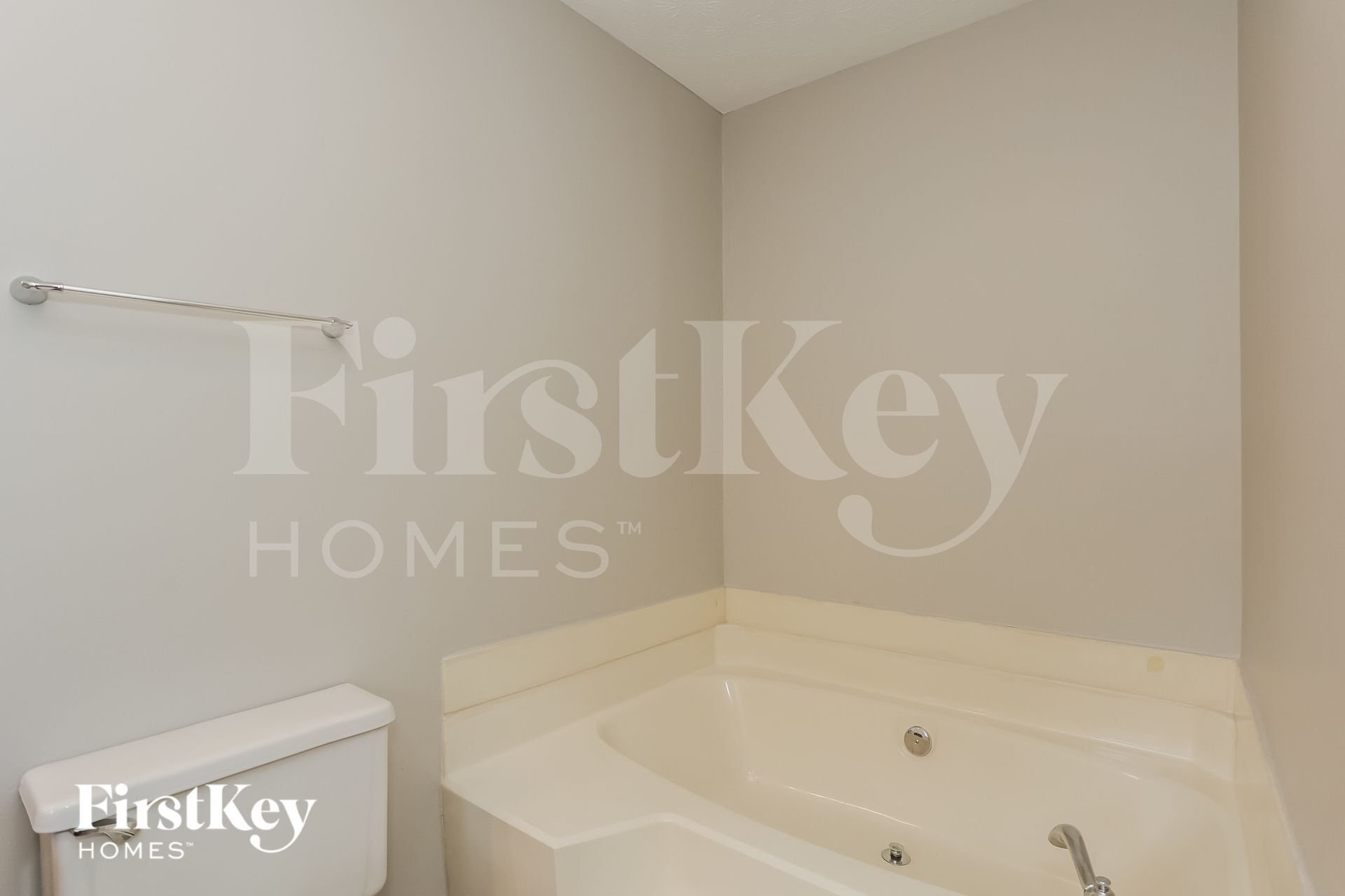 Building Photo - 3900 Hadley Farm Dr