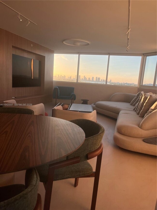 Building Photo - 3411 Indian Creek Dr