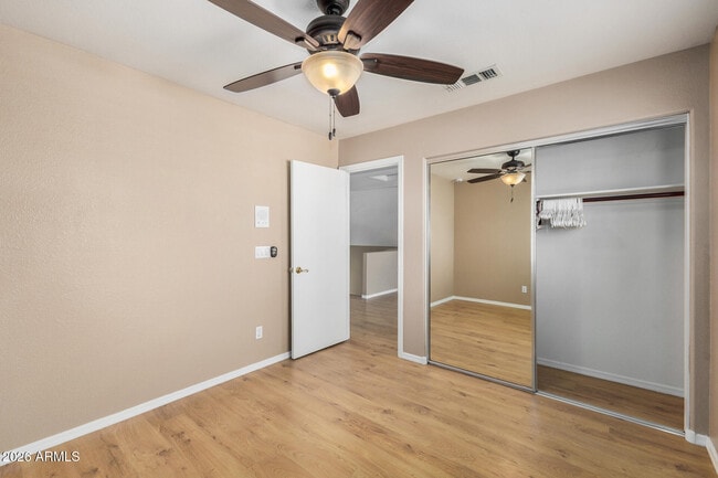 Building Photo - 4334 E Anderson Dr