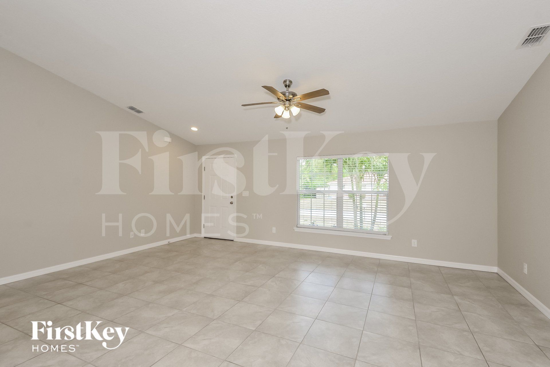 Building Photo - 7252 Sea Mist Dr