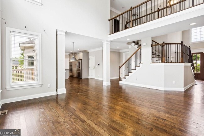 Building Photo - 4402 Income Cir
