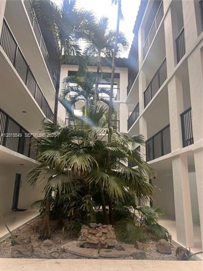 Building Photo - 55 Ocean Ln Dr